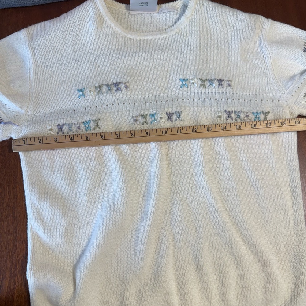 Northern Reflections Ivory Sweater with Ribbons cottage core - Picture 5 of 7